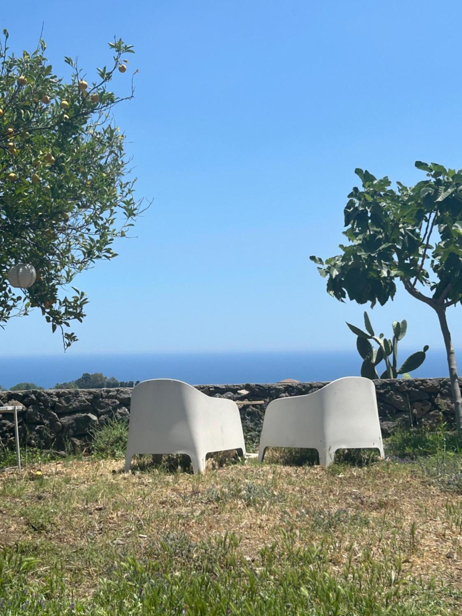 Vista Mare Etna Apartment Acireale Exterior foto